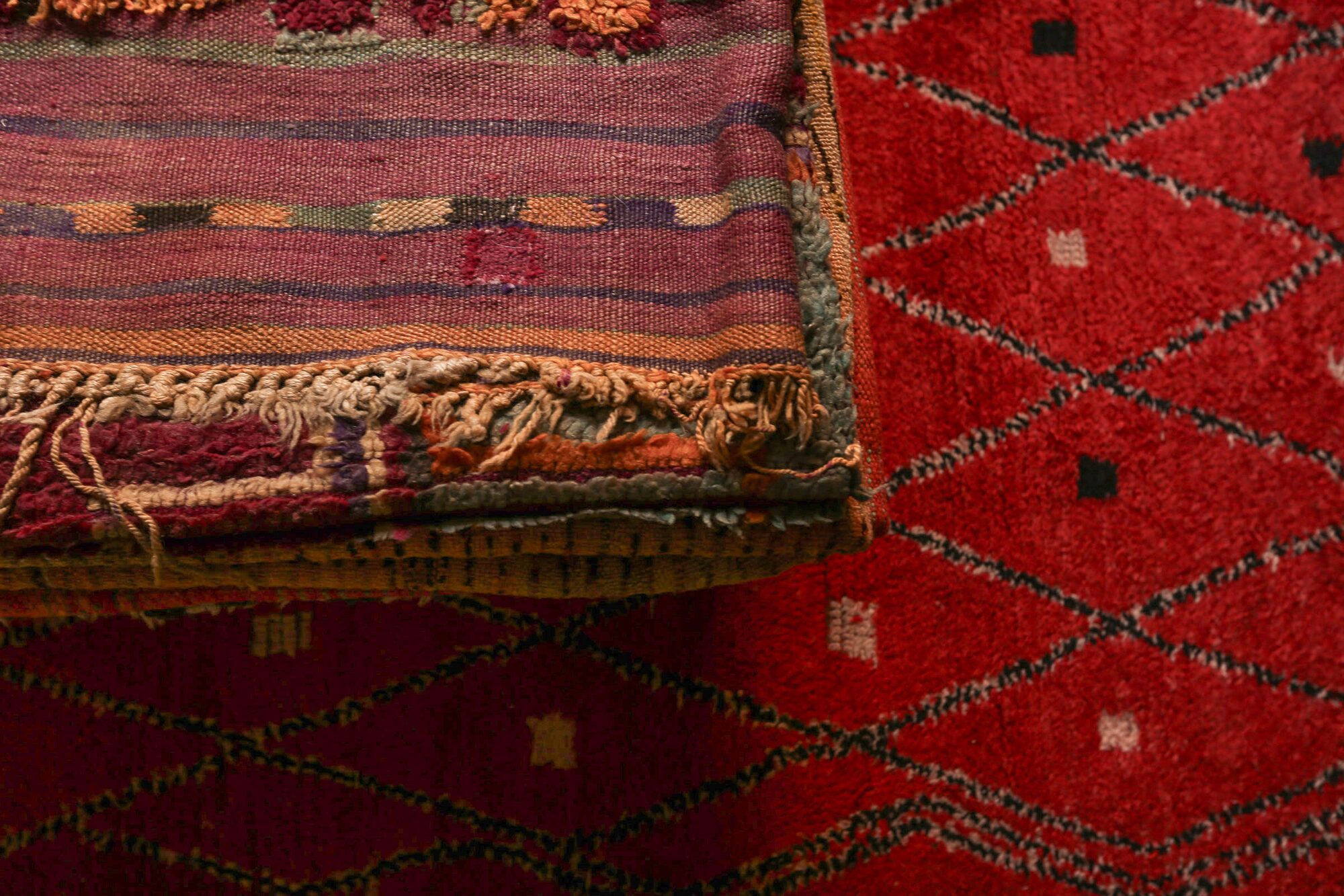 Persian Knot vs. Turkish Knot: How Rug Knot Structures Differ