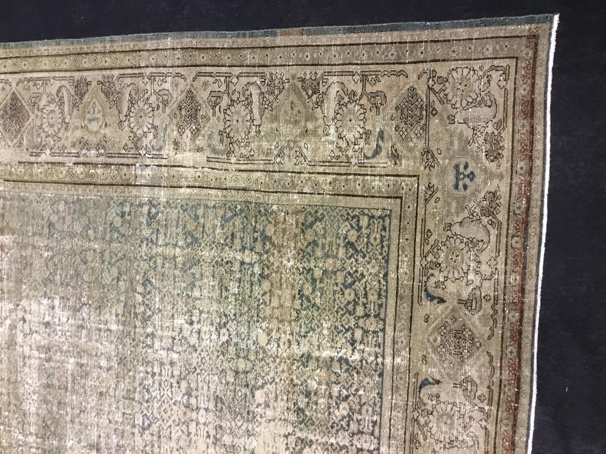 Mallayer / 32735 rug from the mallayer series by WOVEN