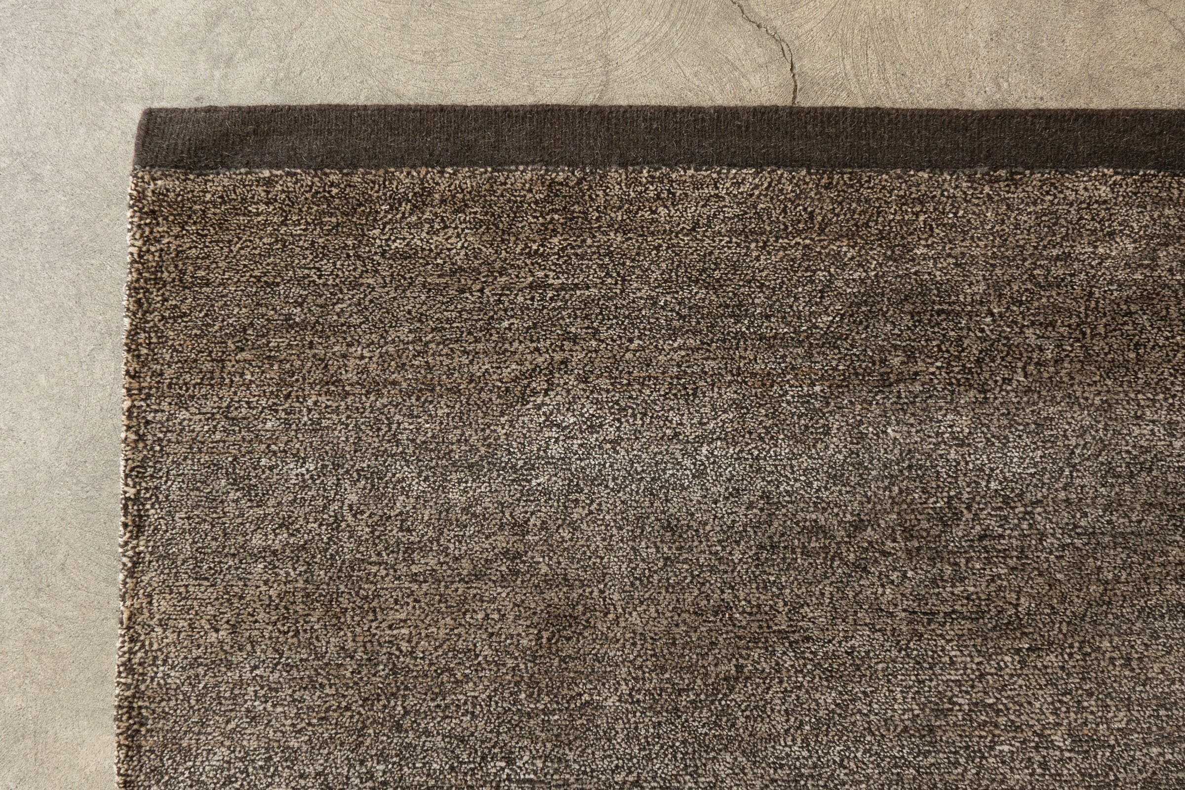 ALLO/WOOL - SABLE rug from the textures series by WOVEN
