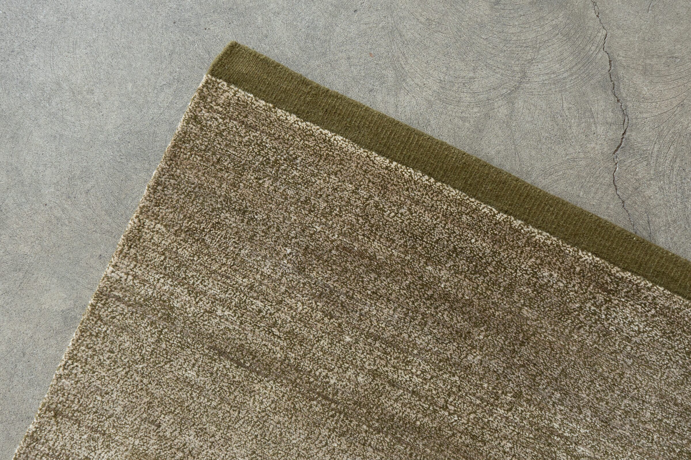 ALLO/WOOL - THATCH GREEN rug from the textures series by WOVEN