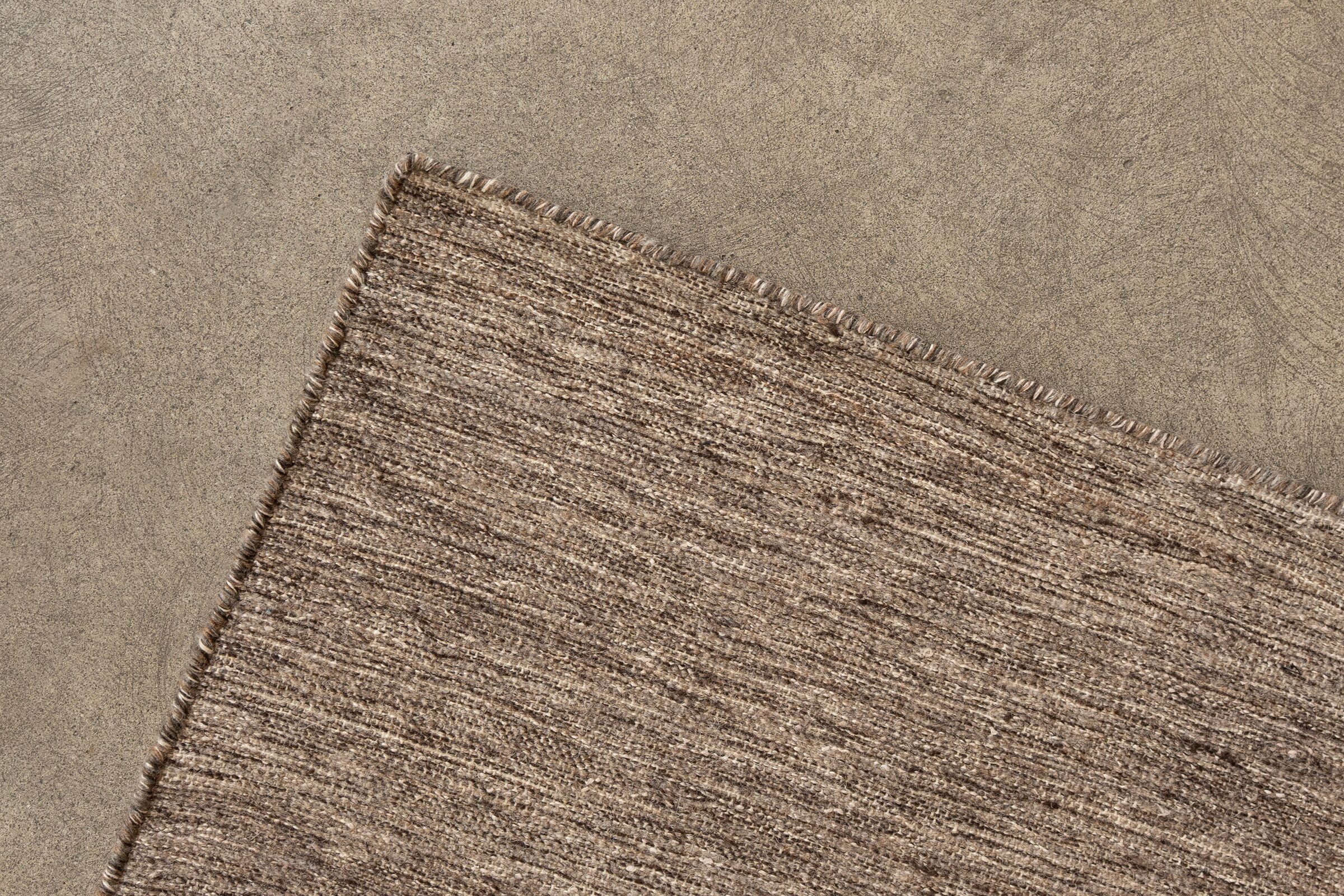 FINE FLATWEAVE - BROWN (UNDYED) rug from the Eco-Friendly series by WOVEN