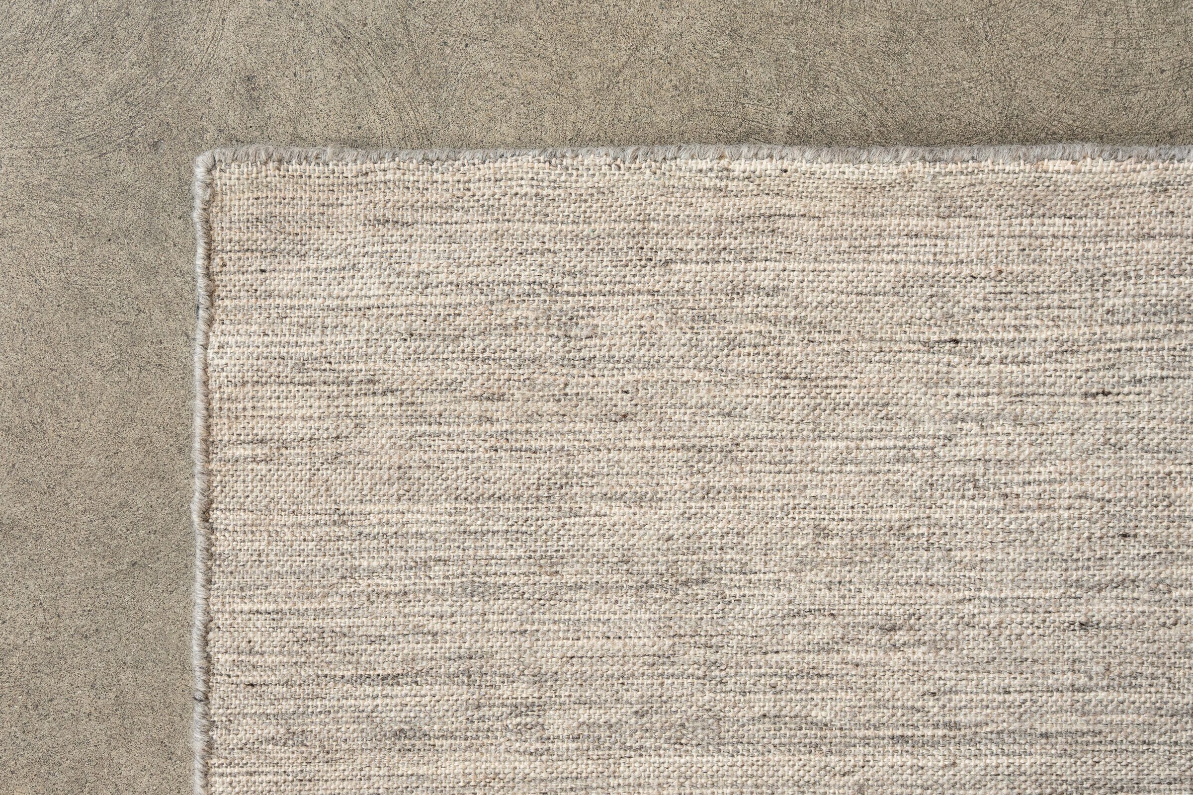 FINE FLATWEAVE - GREY (UNDYED) rug from the Eco-Friendly series by WOVEN