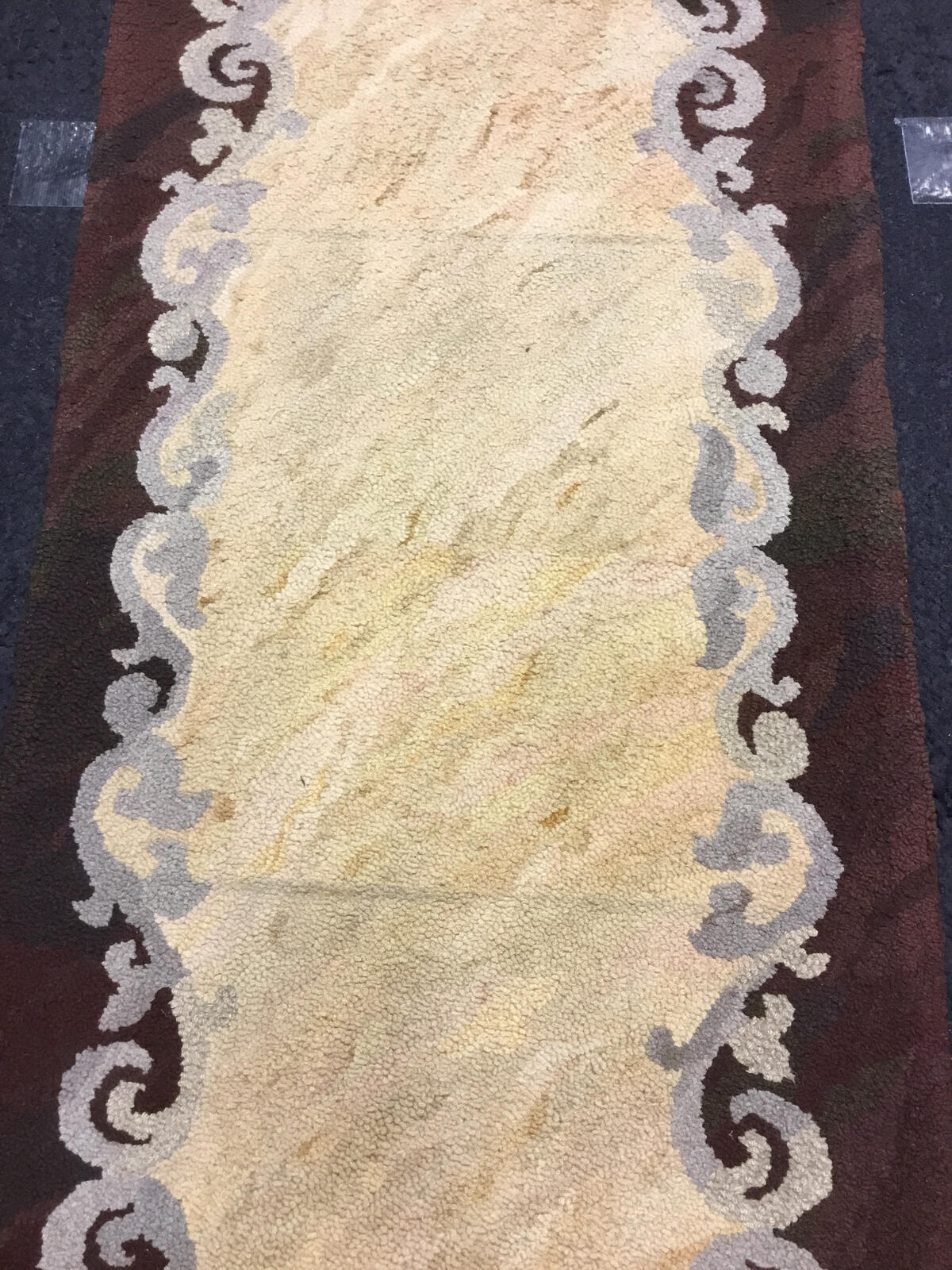 American Hook / 10333 rug from the American hook rug series by WOVEN