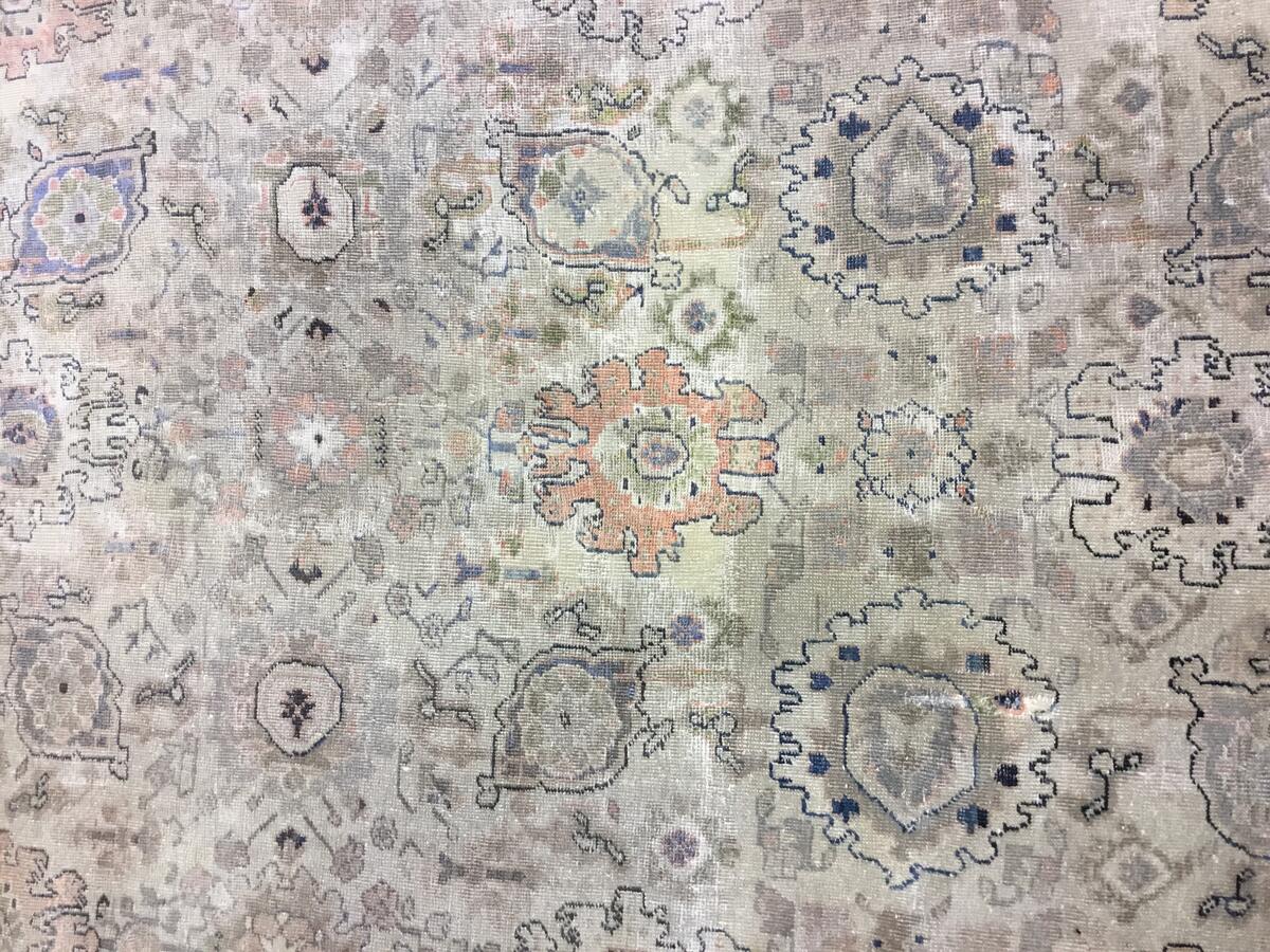 Sultanabad / 10706 rug from the sultanabad series by WOVEN