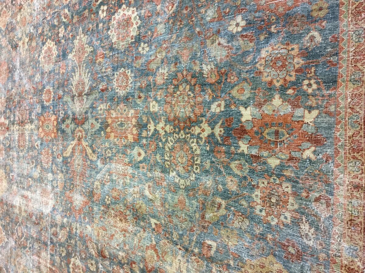 Sultanabad / 10723 rug from the sultanabad series by WOVEN