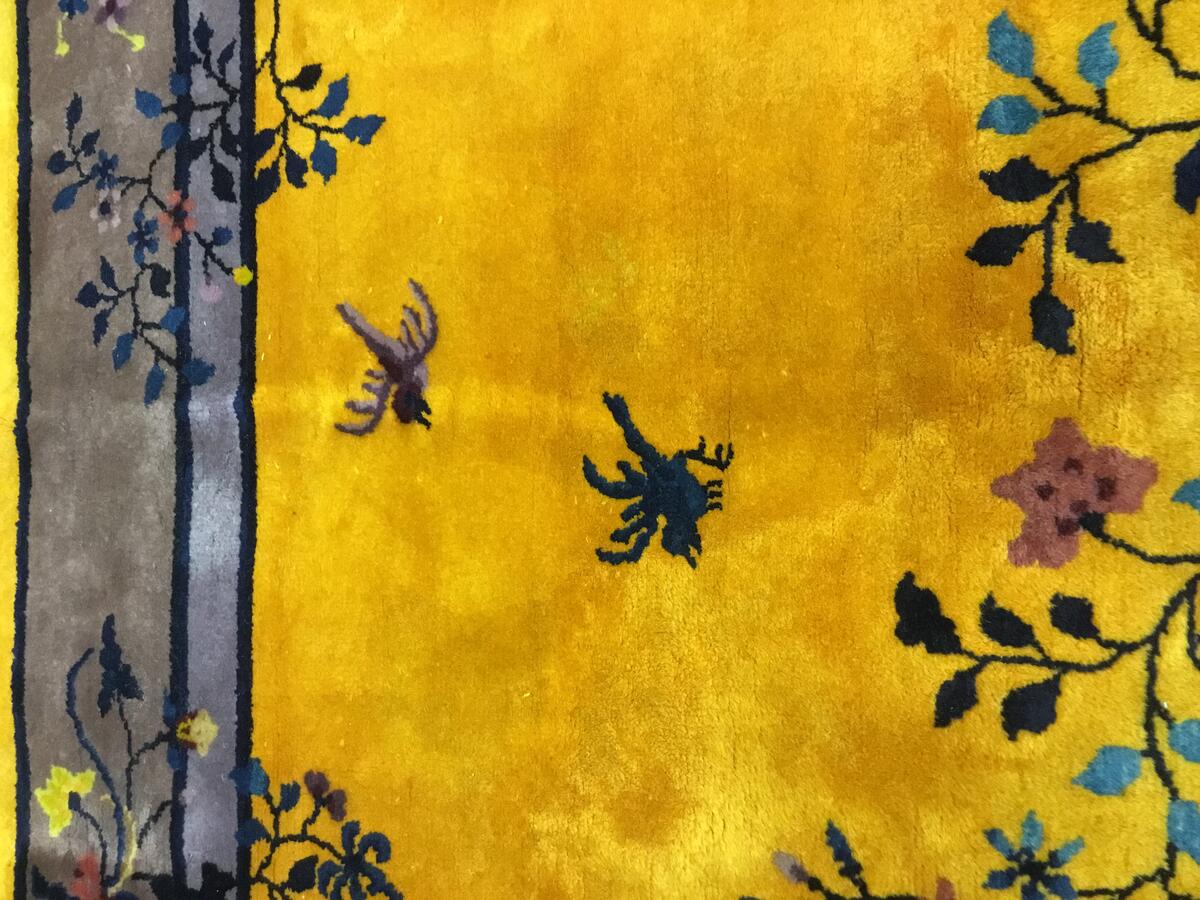 Chinese / 16664 rug from the chinese series by WOVEN