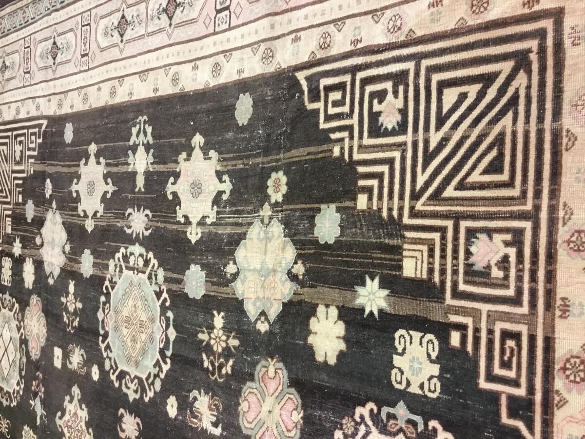 Khotan / 16729 rug from the khotan series by WOVEN