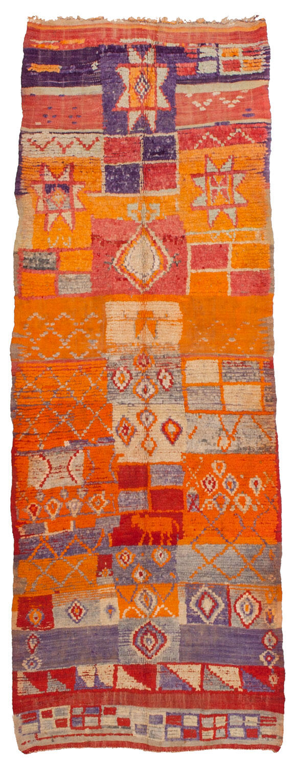 17280 rug from the vintage moroccan series by WOVEN