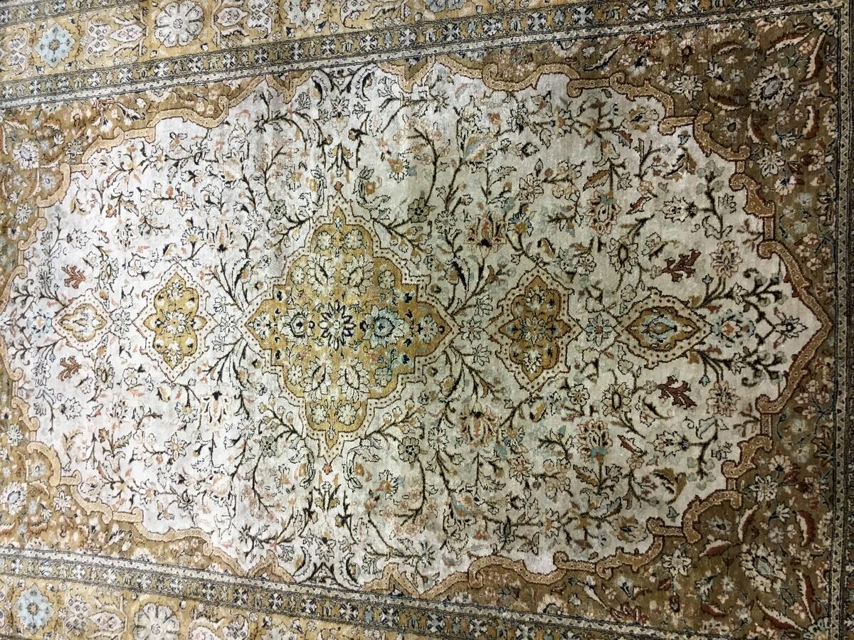 Silk Ghom / 17823 rug from the silk ghom series by WOVEN