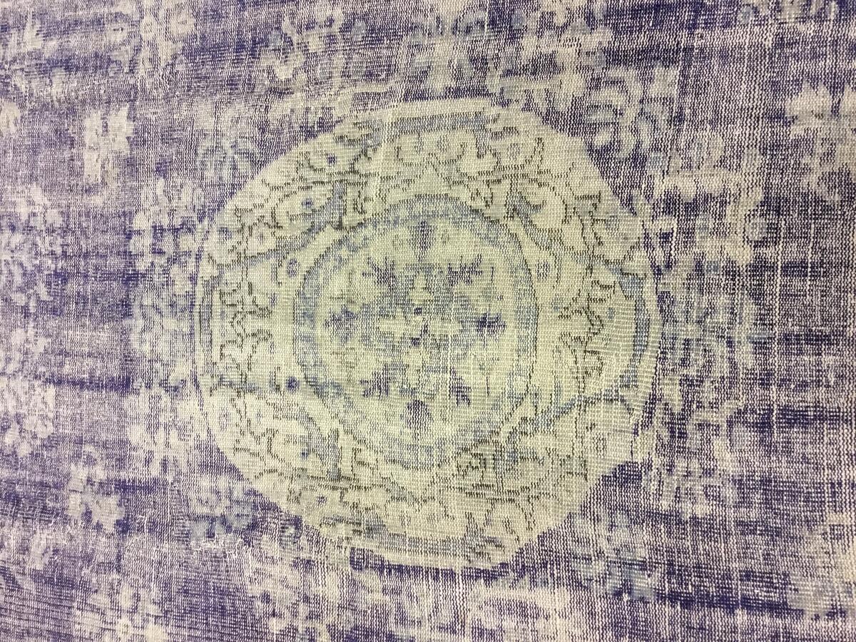 Turkish / 19106 rug from the vintage oushak series by WOVEN