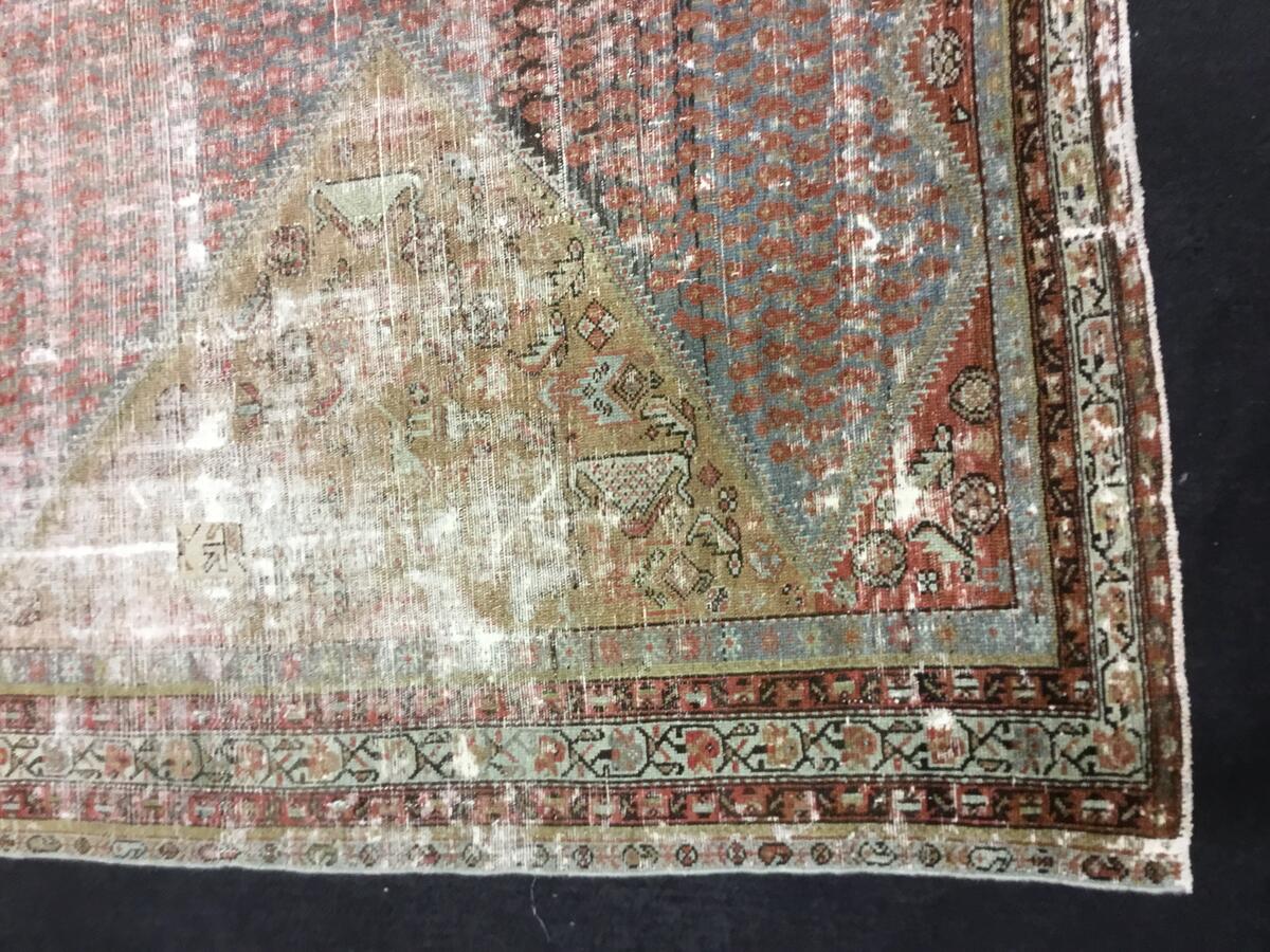 Mallayer / 19589 rug from the mallayer series by WOVEN