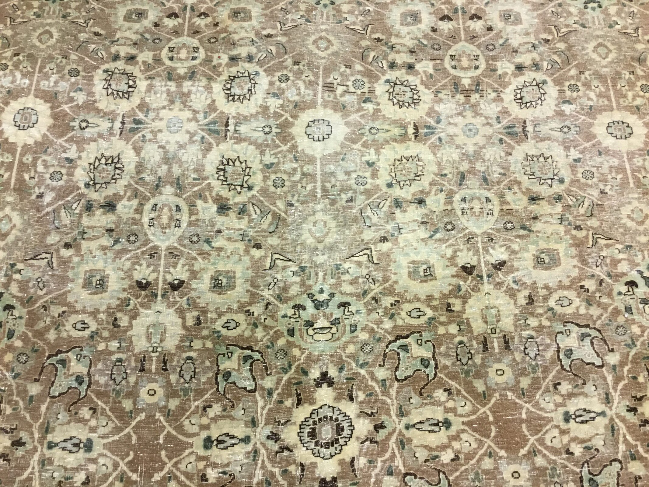 Tabriz / 20350 rug from the tabriz series by WOVEN
