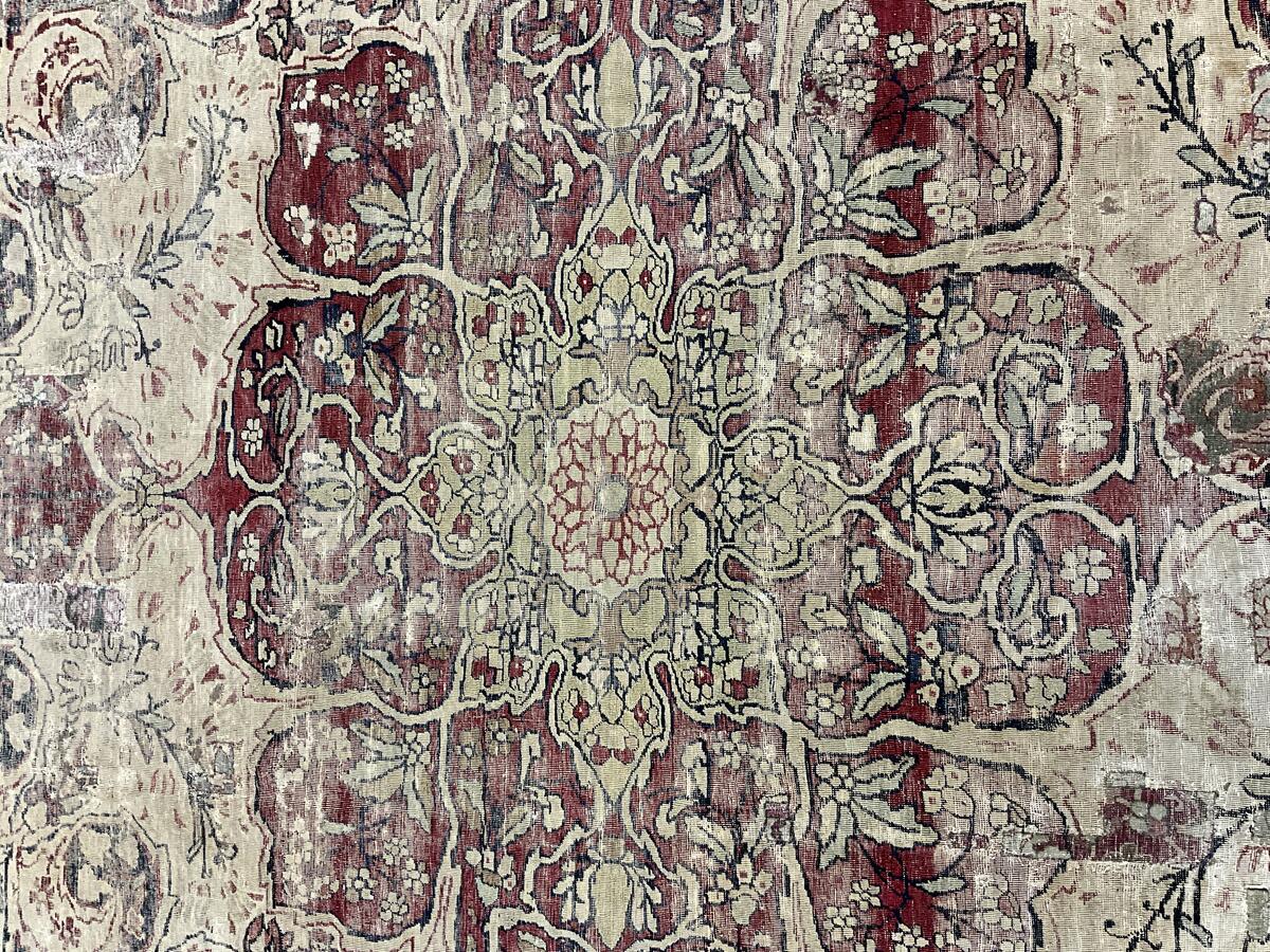 Ravar Kerman / 20644 rug from the ravar kerman series by WOVEN