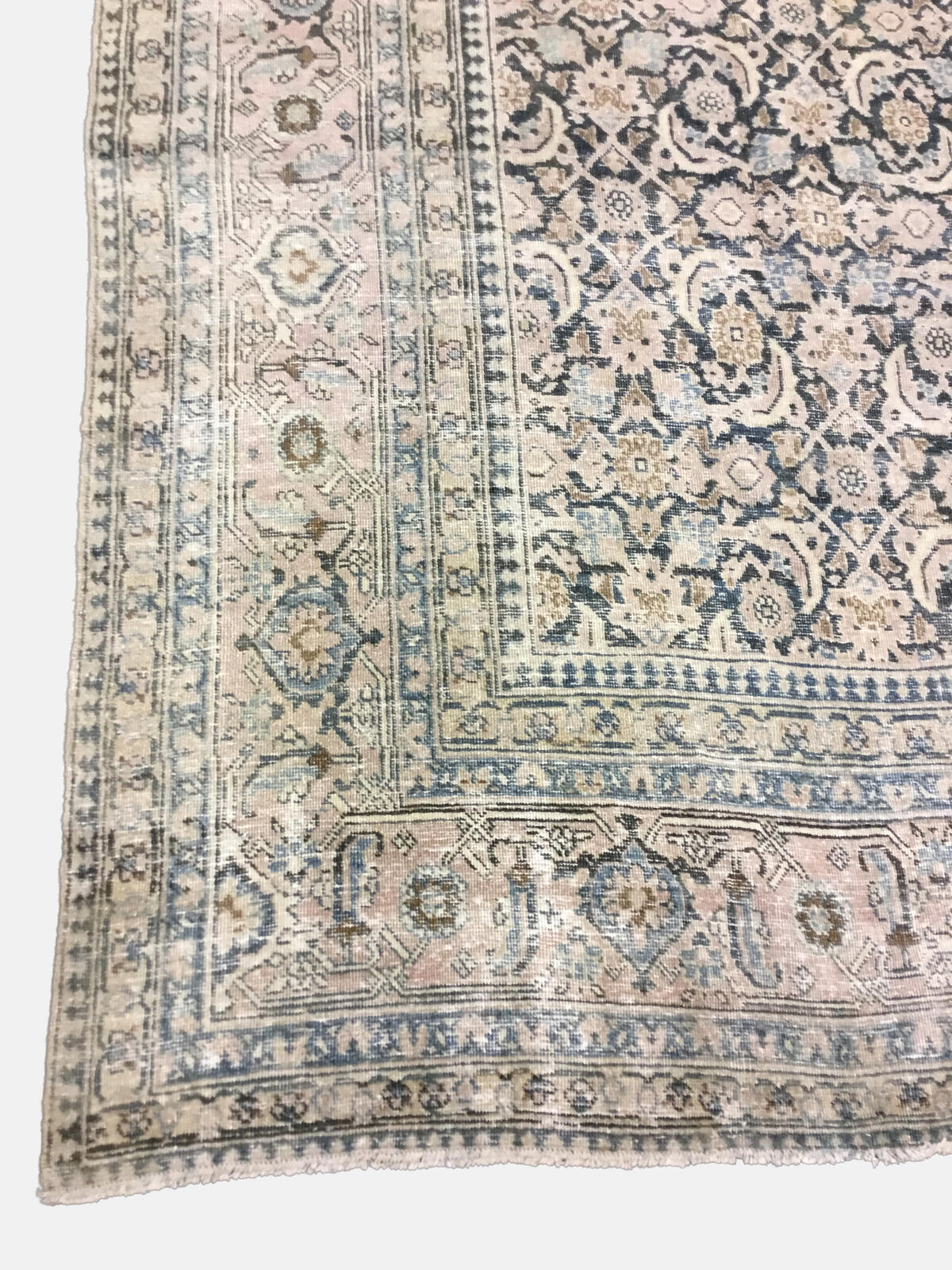 Tabriz / 22760 rug from the tabriz series by WOVEN