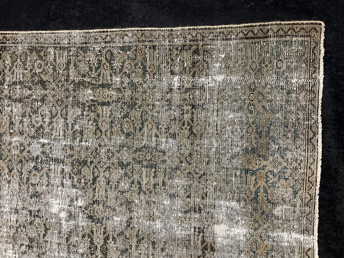 Mallayer / 22806 rug from the mallayer series by WOVEN