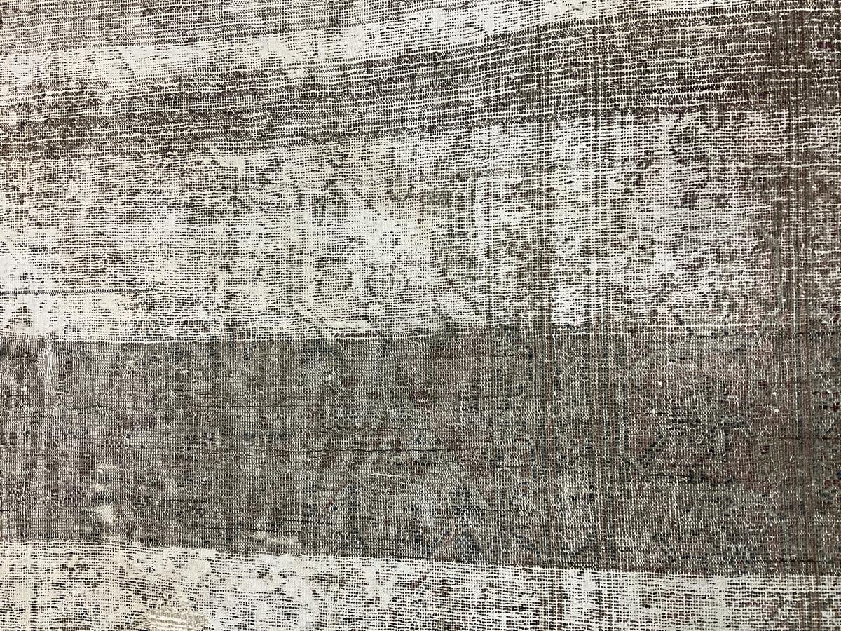 Dorokhsh / 23131 rug from the dorokhsh series by WOVEN