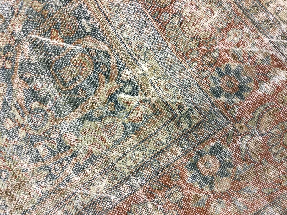 Mahal / 25989 rug from the mahal series by WOVEN