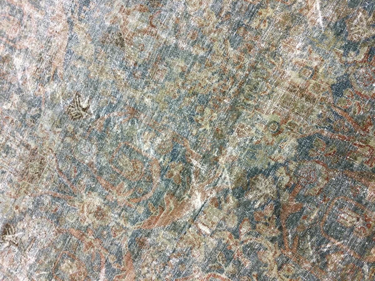 Mahal / 25989 rug from the mahal series by WOVEN