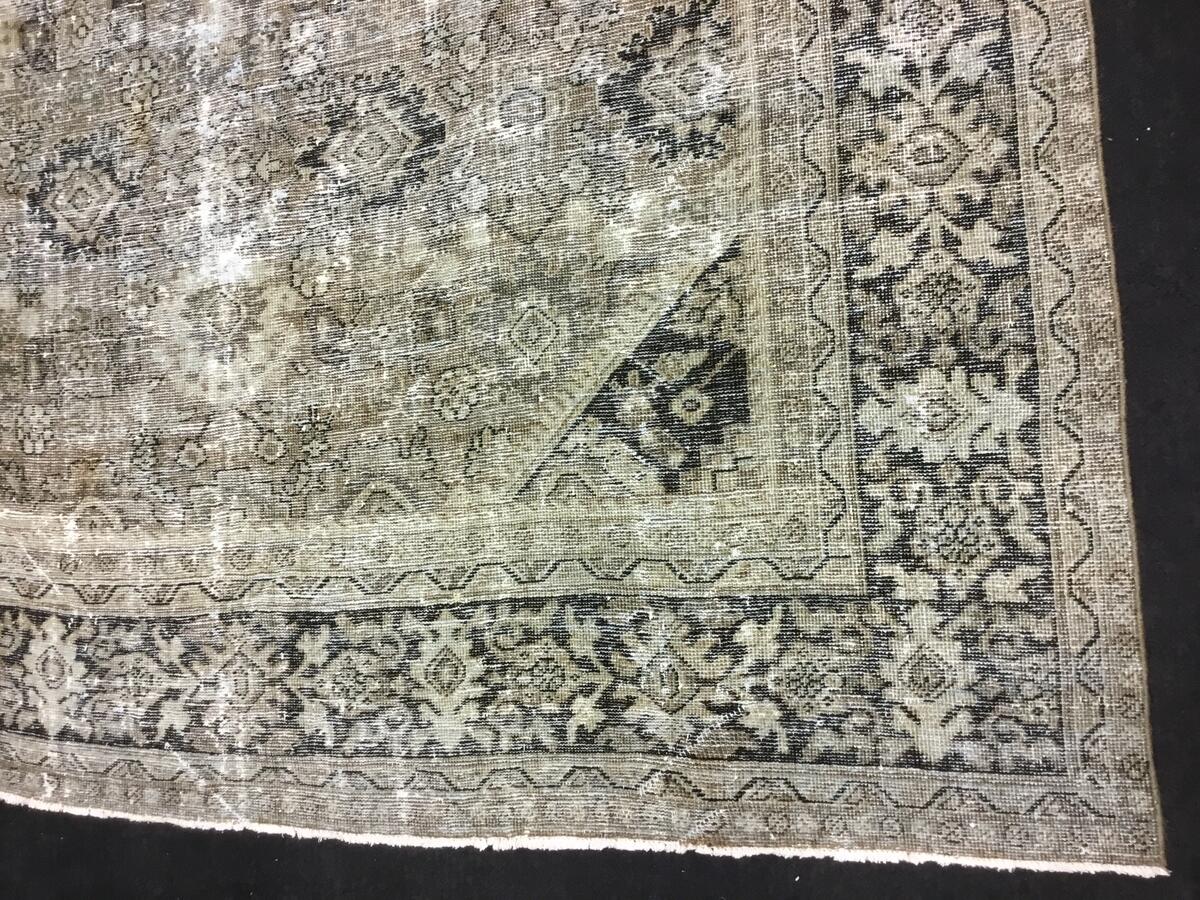 Mahal / 28414 rug from the mahal series by WOVEN