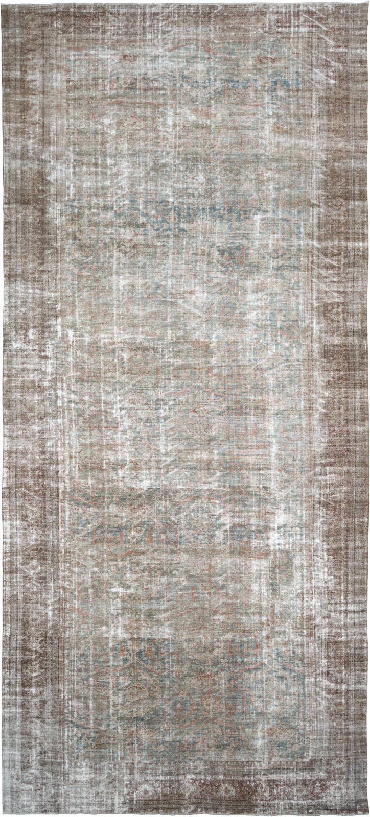 Mahal / 28439 rug from the mahal series by WOVEN