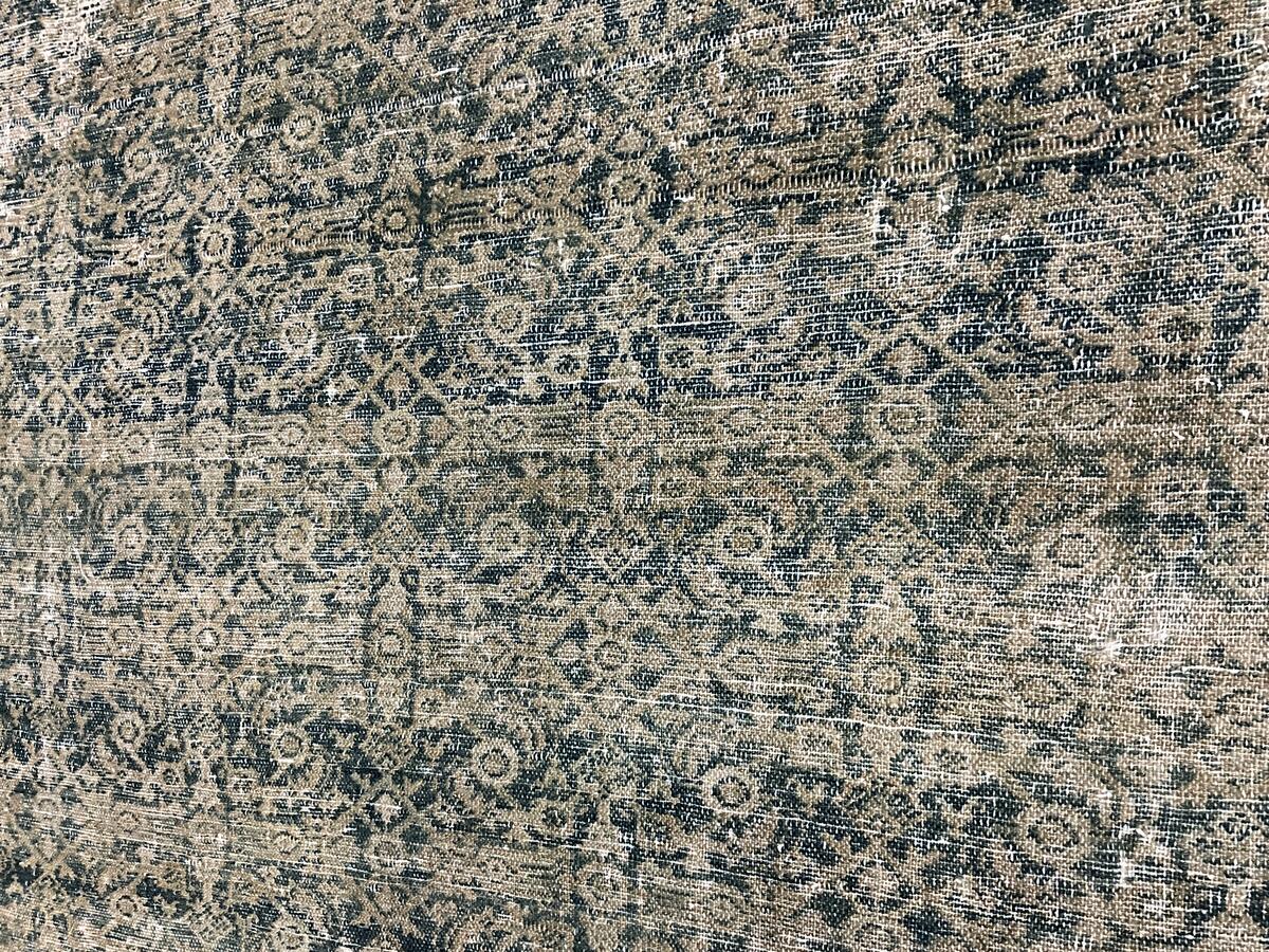 Mallayer / 29684 rug from the mallayer series by WOVEN