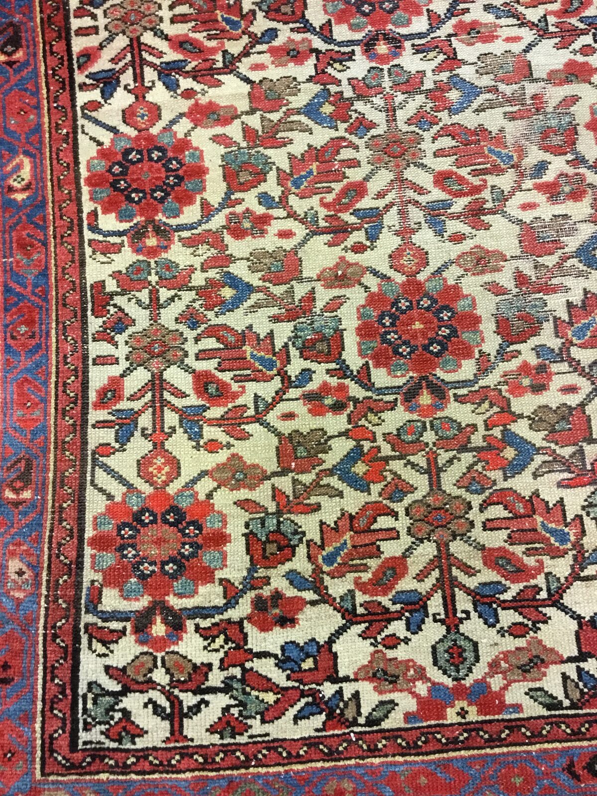 Mallayer / 32195 rug from the mallayer series by WOVEN