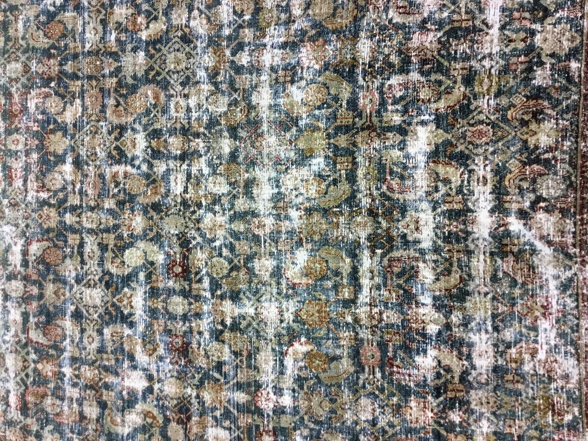Mallayer / 32737 rug from the mallayer series by WOVEN