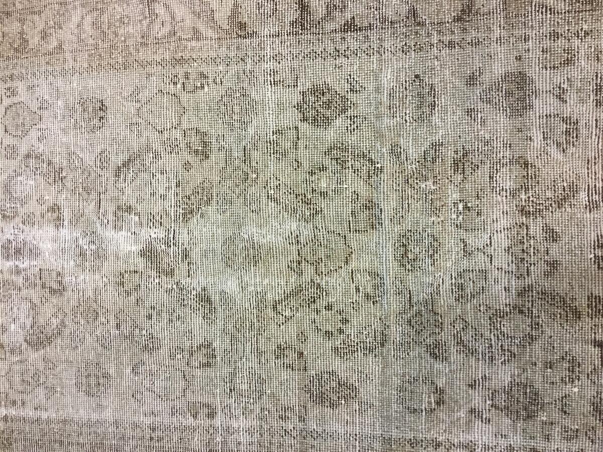 Mahal / 33172 rug from the mahal series by WOVEN