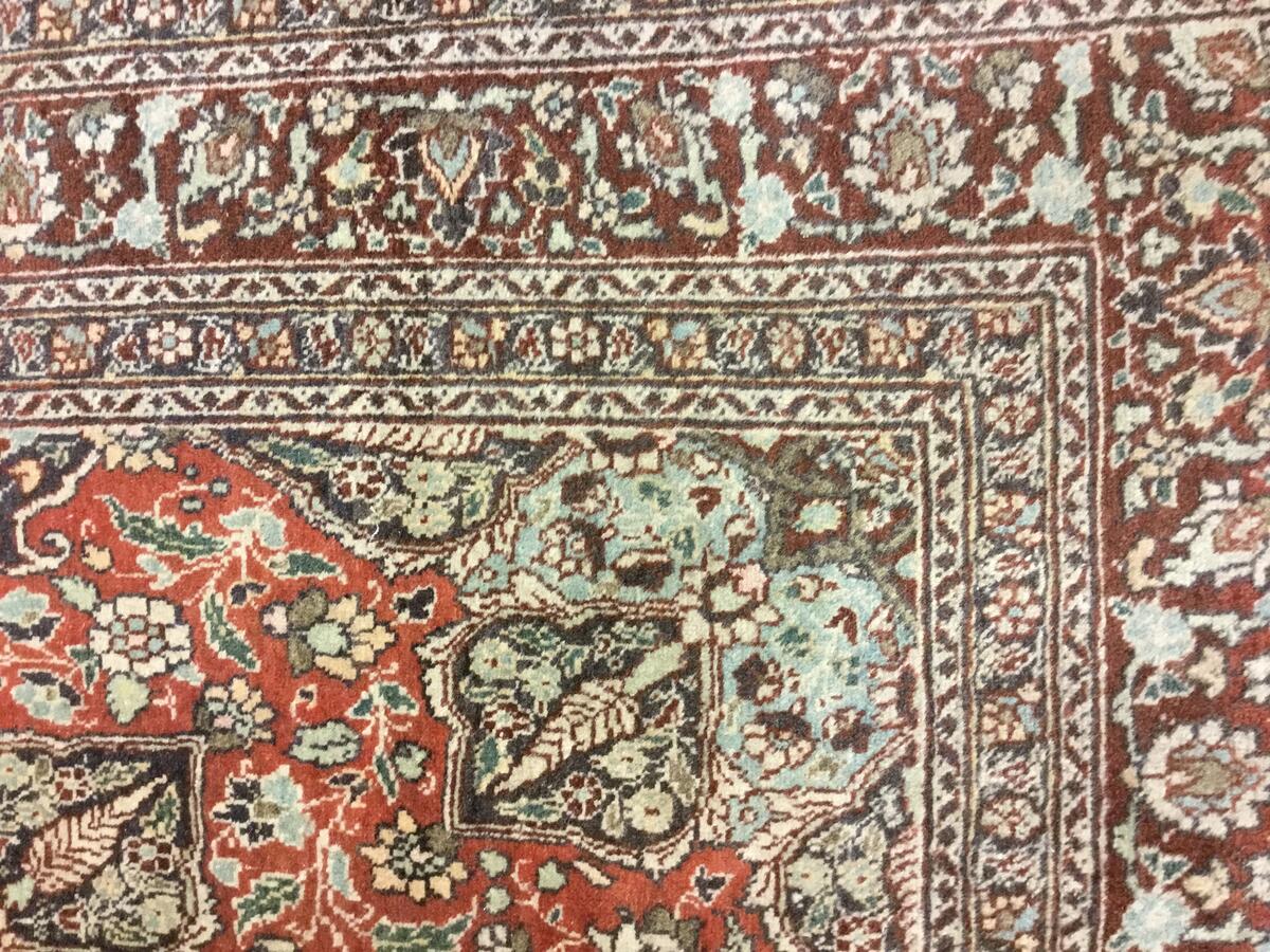 Tabriz / 33180 rug from the tabriz series by WOVEN
