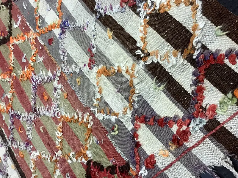 Tulu / 15372 | WOVEN