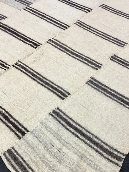 Kilim / 15512 | WOVEN