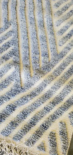 Modern Rug / 19317 | WOVEN