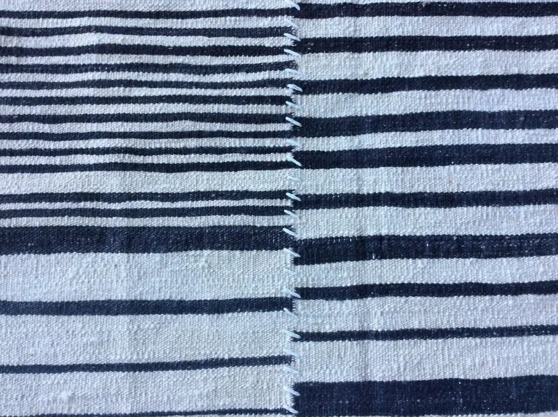 Modern Kilim / 20074 | WOVEN