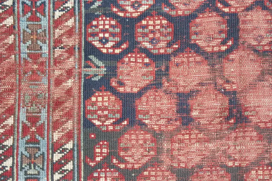 caucasian / 21107 | WOVEN
