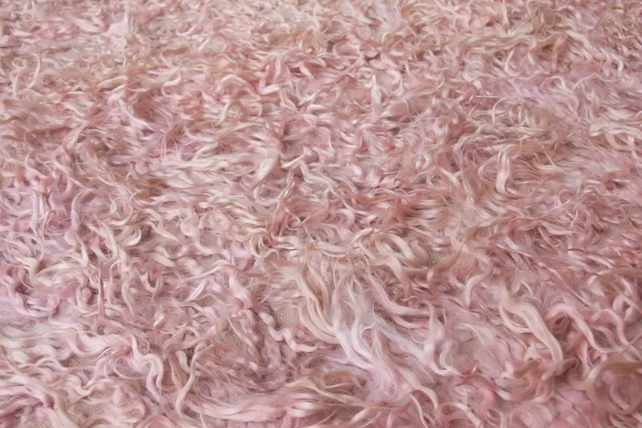 tulu shag- pink / 21200 | WOVEN