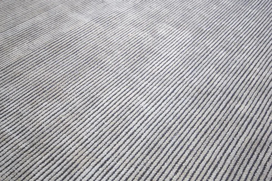 Modern Rug / 22997 | WOVEN