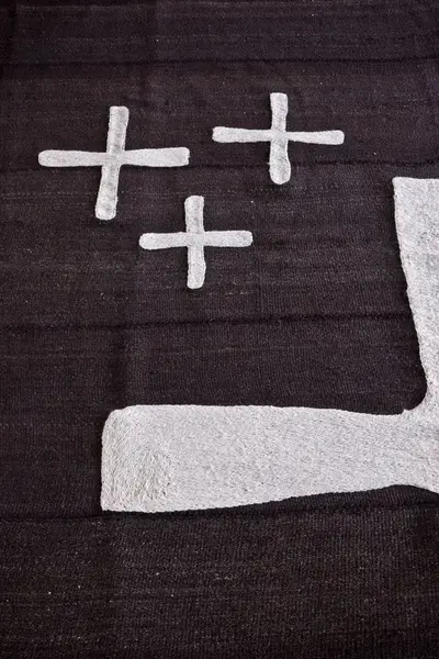 Gypsy Maturin - Crosses / 15244 | WOVEN