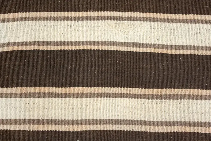 Vintage Modern Kilim / 20672 | WOVEN