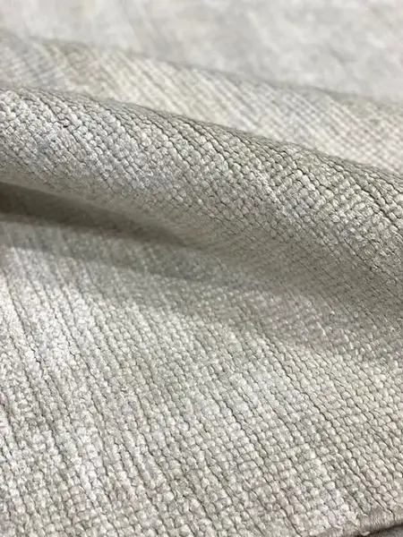 distressed banana silk (turkish knot) - white | WOVEN
