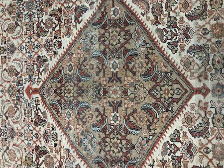 Mahal Ziegler / 10383 | WOVEN