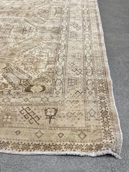 Oushak Vintage / 17104 | WOVEN