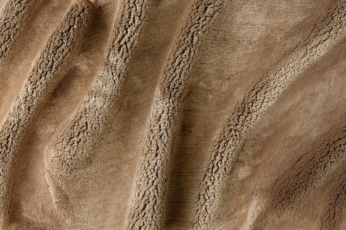 SHEARED SILK - WARM TAUPE | WOVEN
