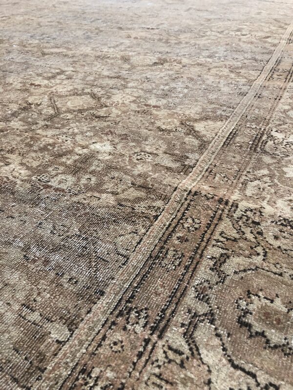 Agra / 10590 | WOVEN