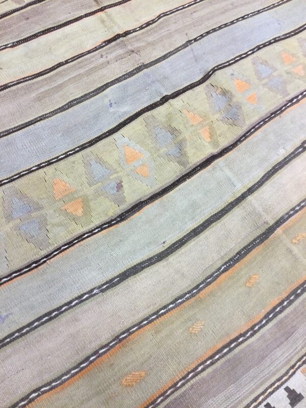 Kilim / 12331 | WOVEN