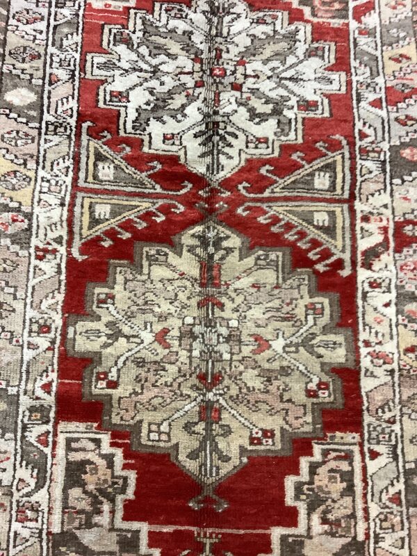 Oushak Vintage / 13440 | WOVEN
