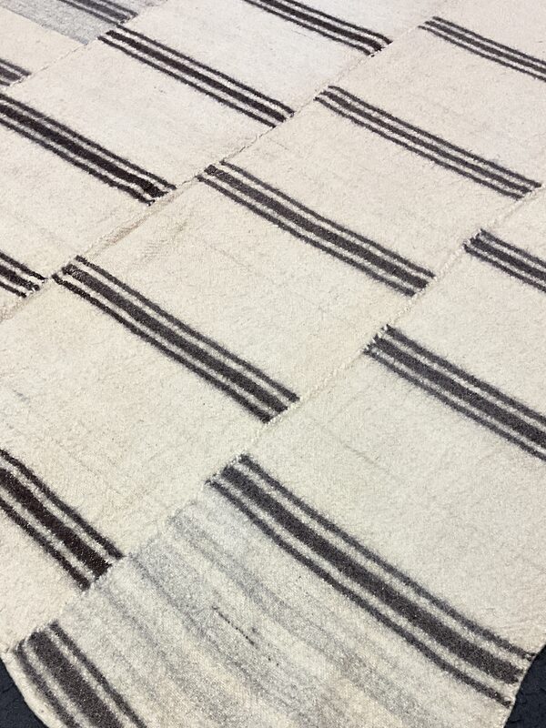 Kilim / 15512 | WOVEN