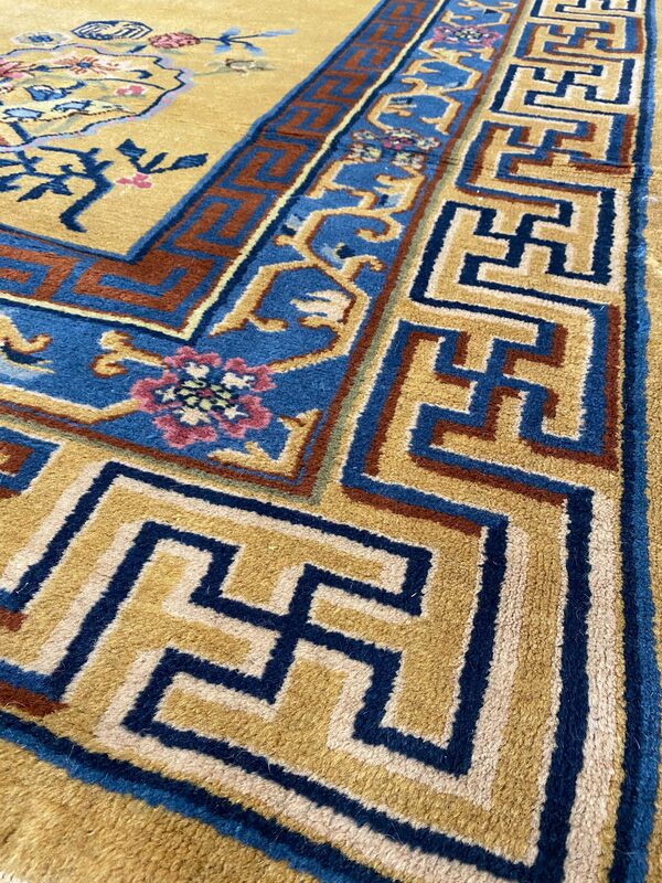 Chinese / 16774 | WOVEN