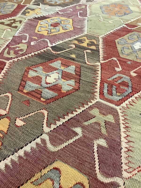 Antique Kilim / 16870 | WOVEN