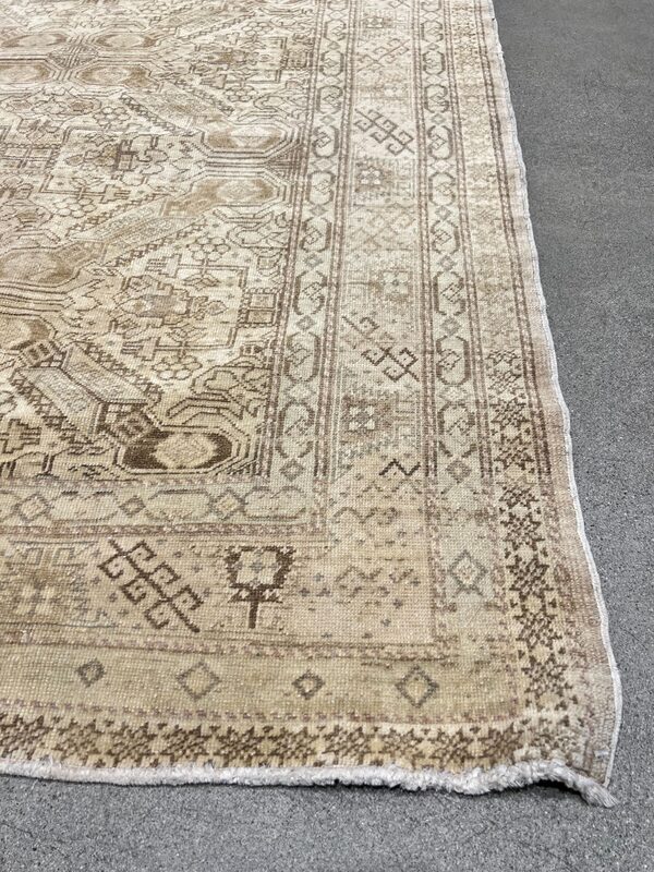 Oushak Vintage / 17104 | WOVEN