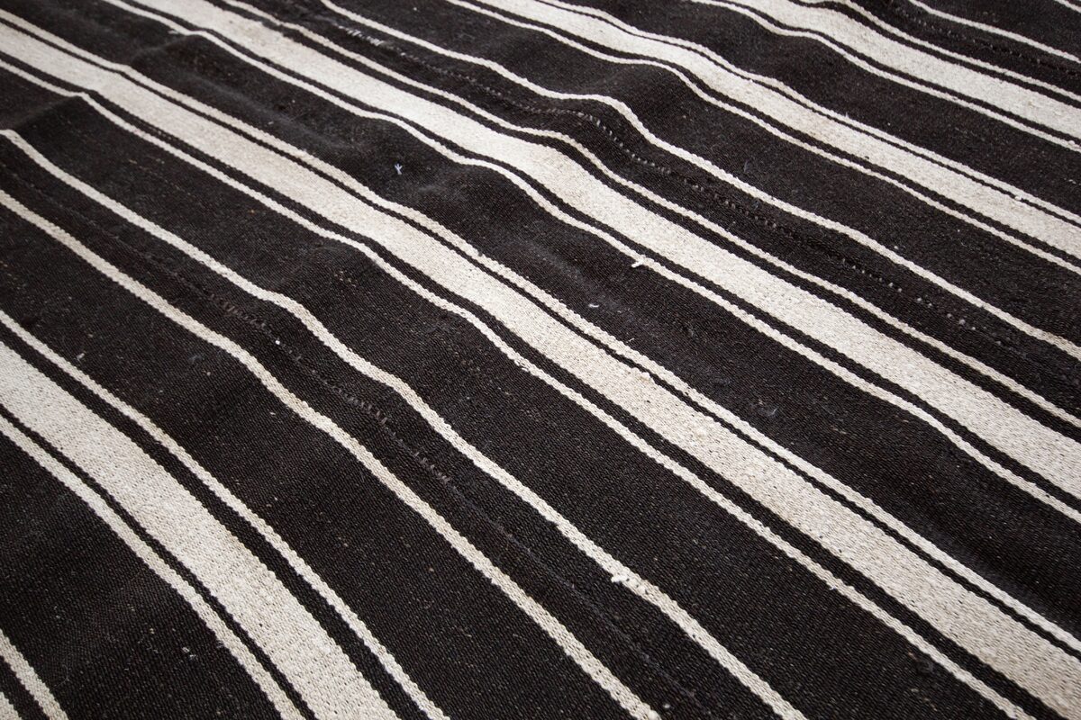 Vintage Modern Kilim / 18073 | WOVEN